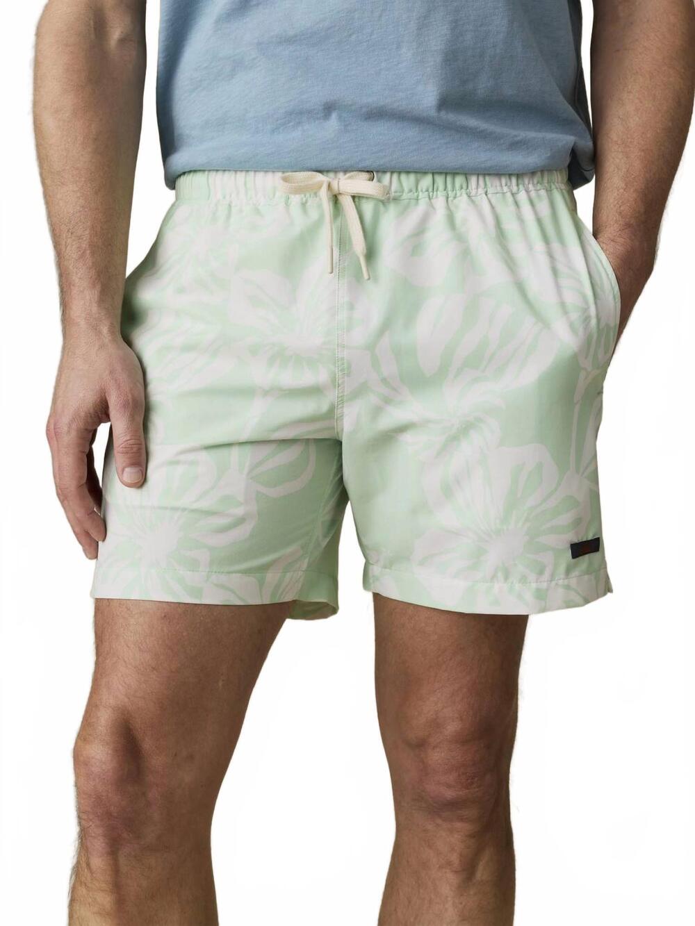 NEW FAHERTY men's all day trunks in summer isle floral